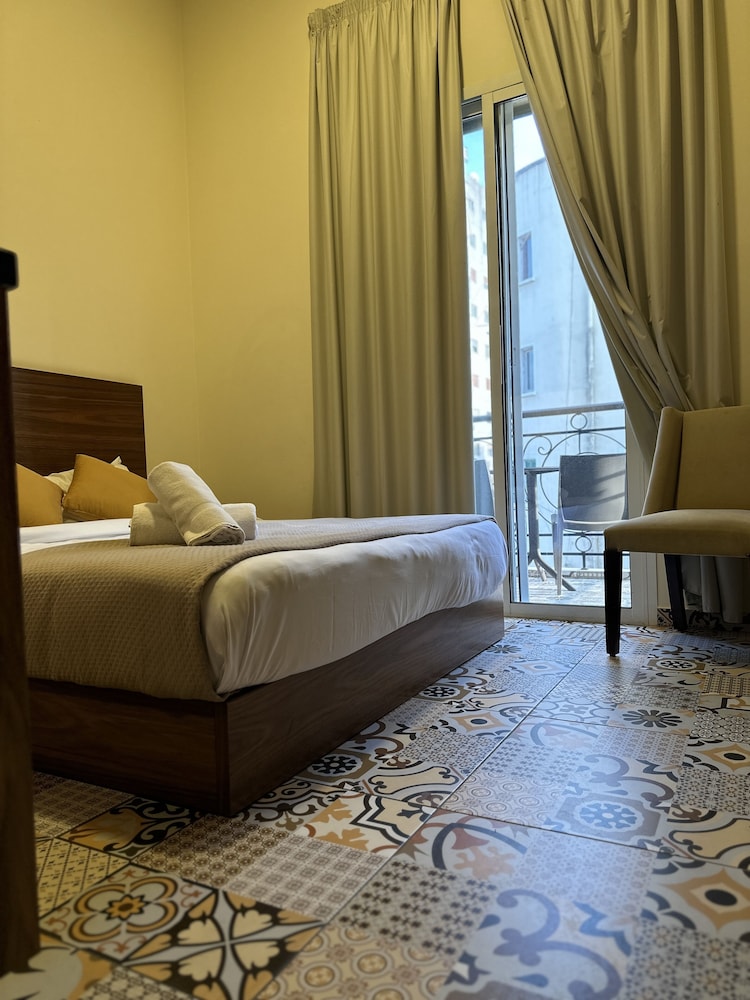 Basic Double Room