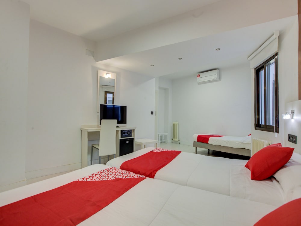 Triple Room - Photo 1