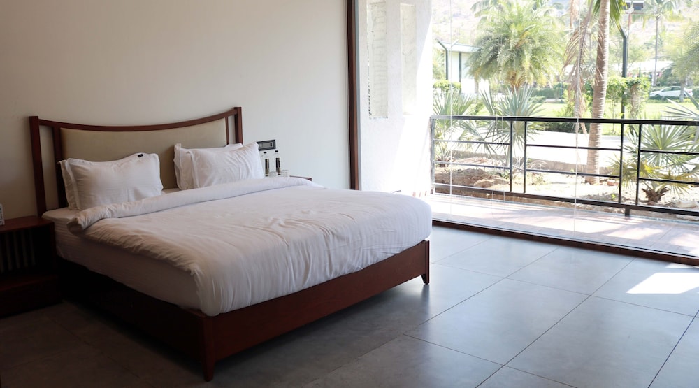 Cottage Room - Photo 1