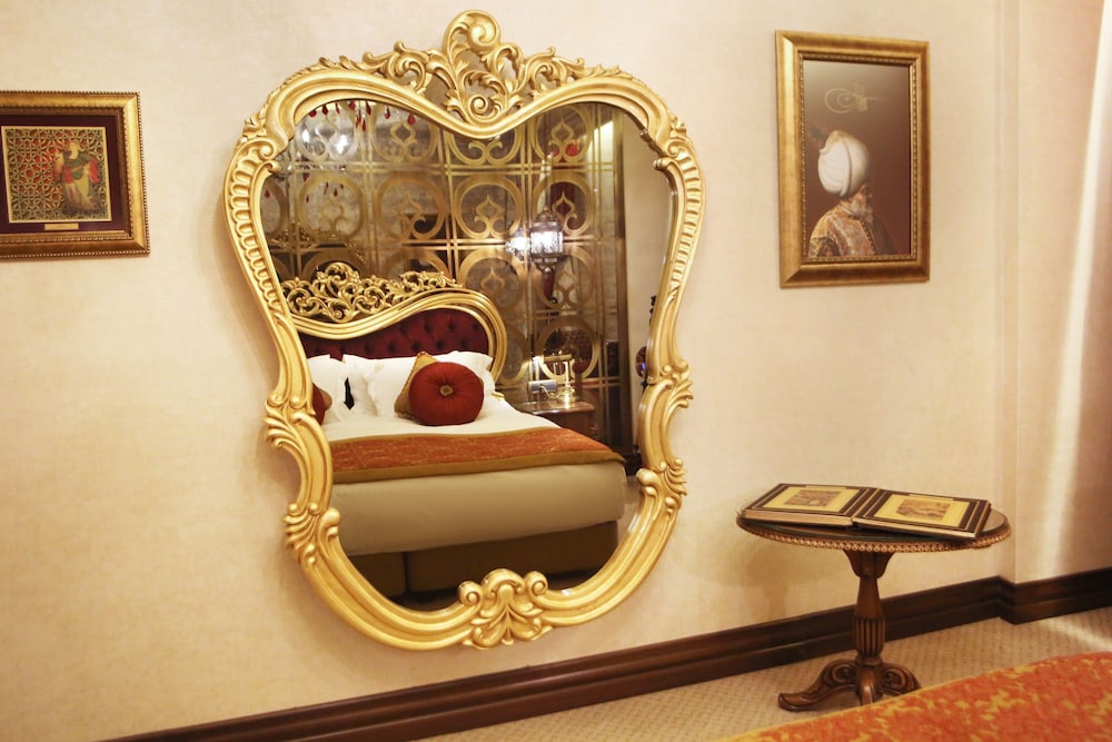 Deluxe Room Golden Horn View photo 3