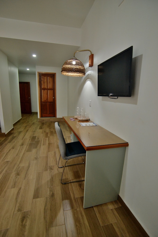 Standard Double Room photo 3