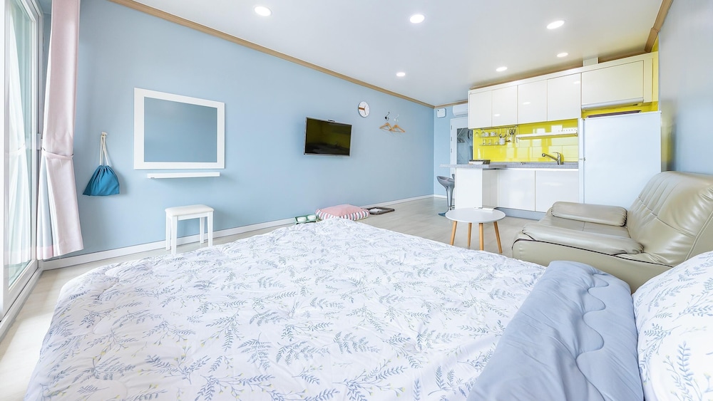 Basic Room, 1 Bedroom (205(No admission if the dog exceeds)) - Photo 9