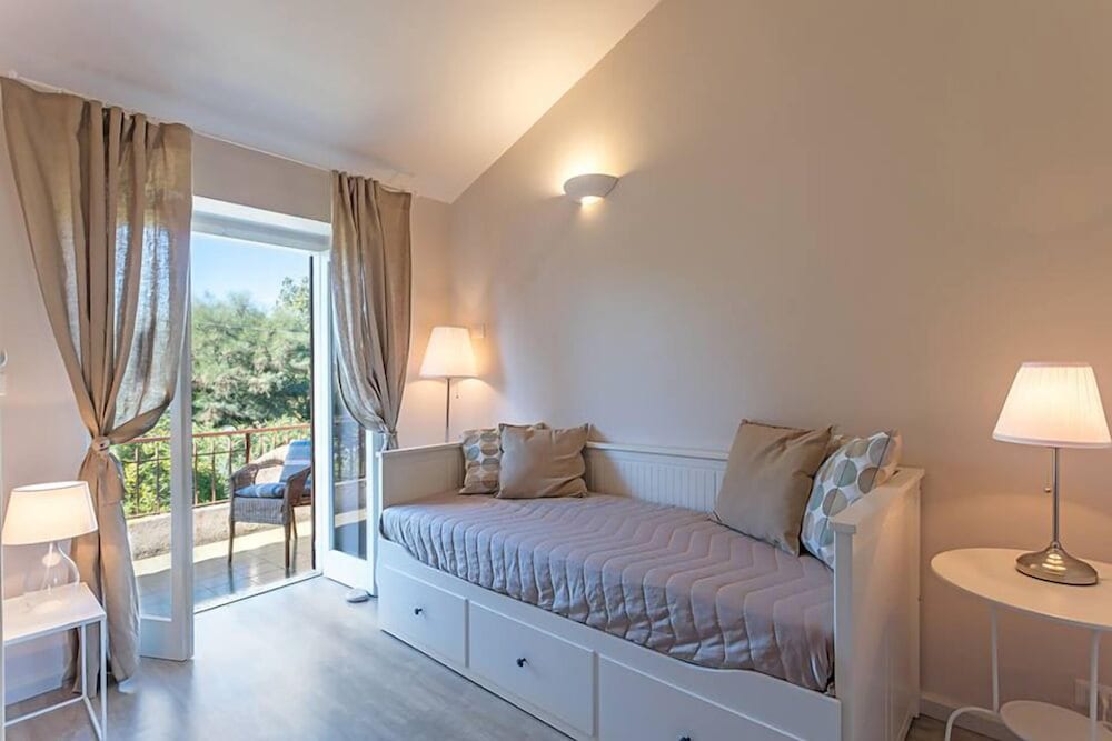 Villa, 2 Bedrooms photo 3