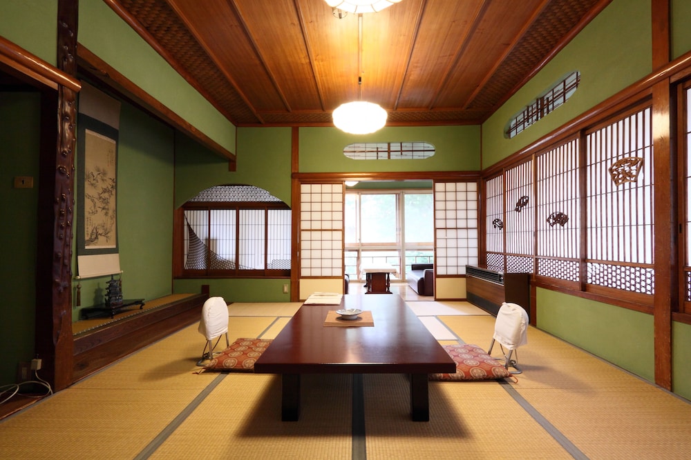 Japanese Style Room - Main Building-West photo 2