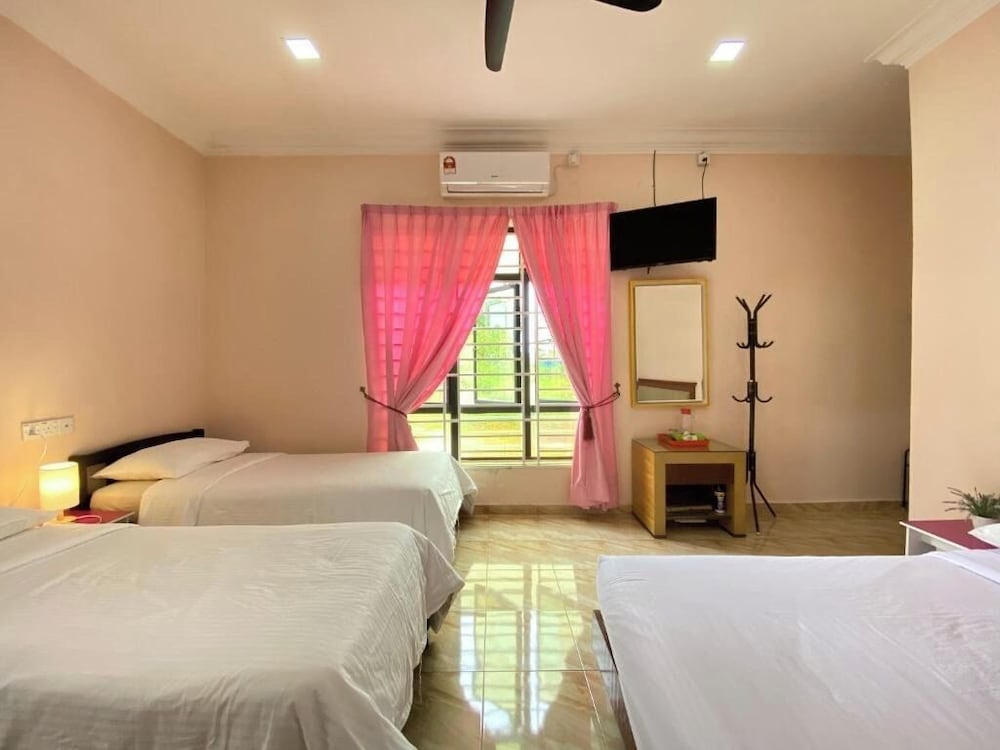 Comfort Quadruple Room photo 3