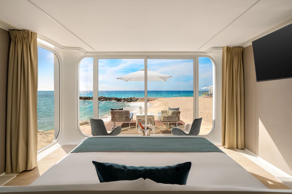 Preferred Club Mare Beachfront Bungalow King