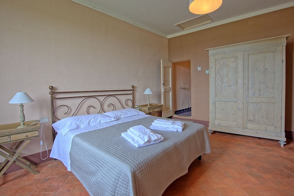 Panoramic Apartment, 2 Bedrooms (Kitchen,Montegufoni 36)