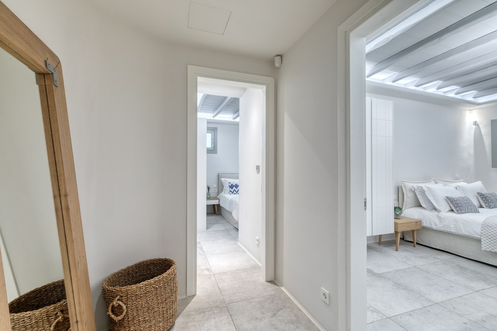 Deluxe Villa, 4 Bedrooms, Sea View (M Two) - Photo 10