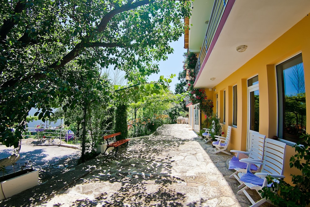 Family Villa, 3 Bedrooms, Sea View photo 2