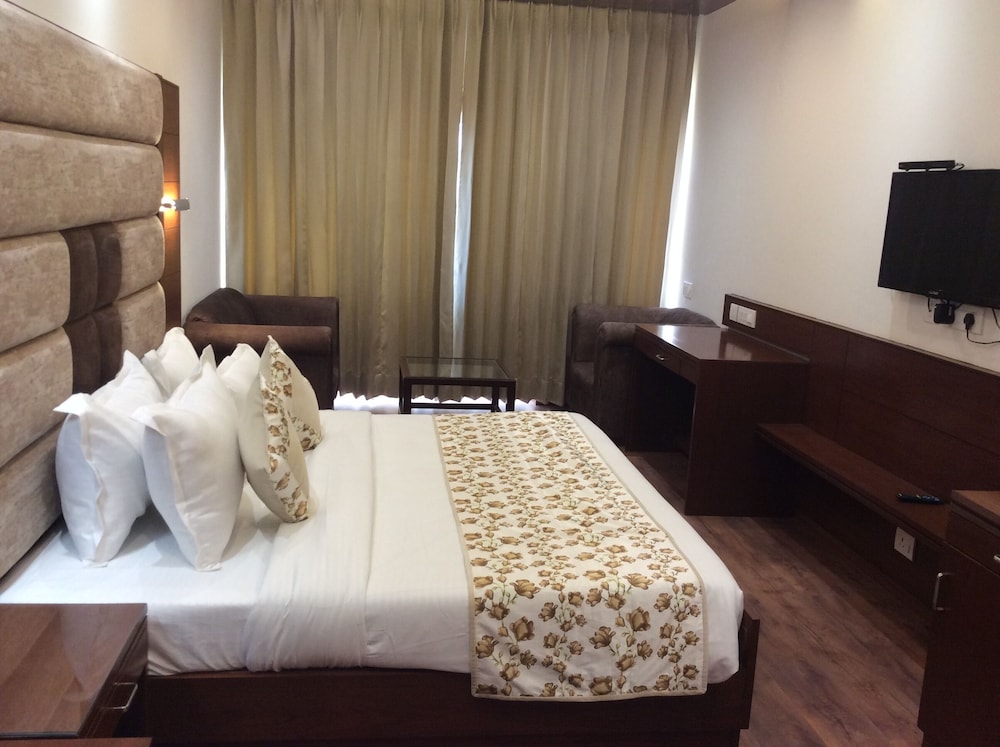 Classic Single Room