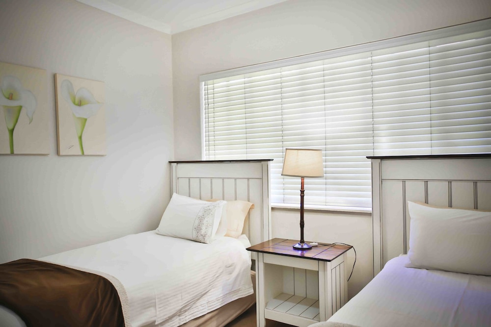 Standard Room, 3 Bedrooms photo 3
