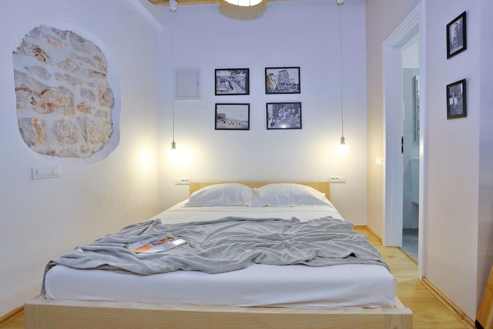 City Studio, 1 Double Bed, Balcony photo 1