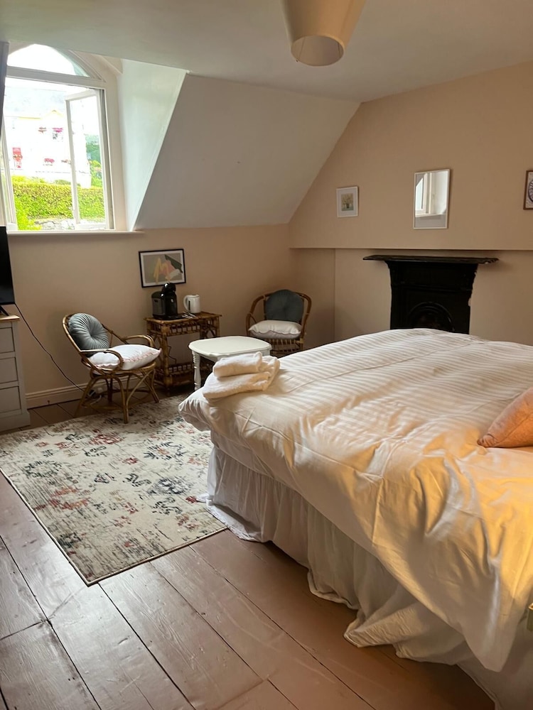 Deluxe Double Room, 6 Bedrooms, Garden View photo 2