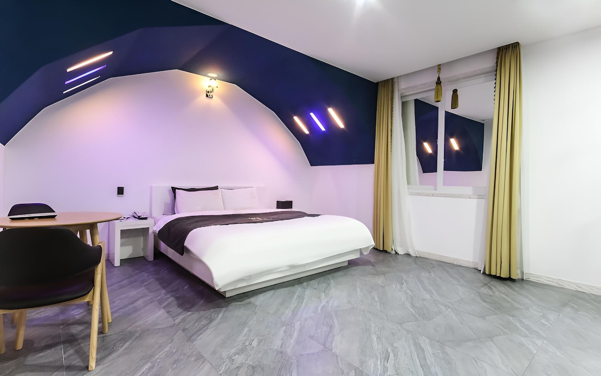 Room (Special room (with styler)) - Photo 6