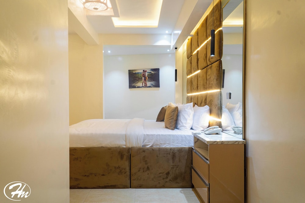 Presidential Suite, City View photo 2