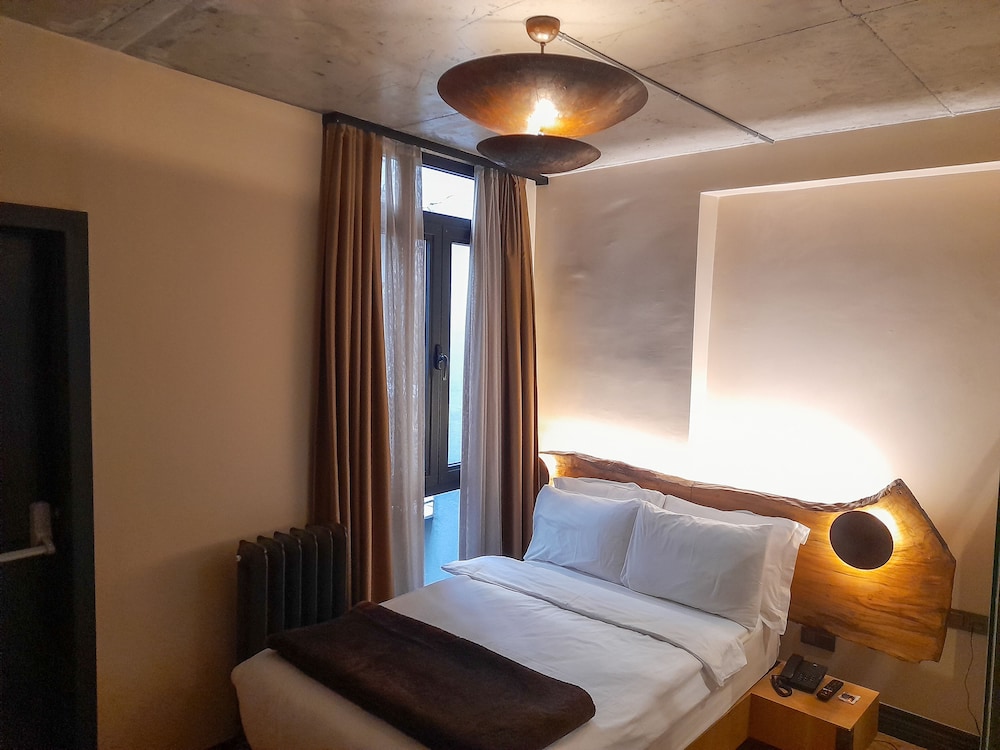 Economy Room photo 3