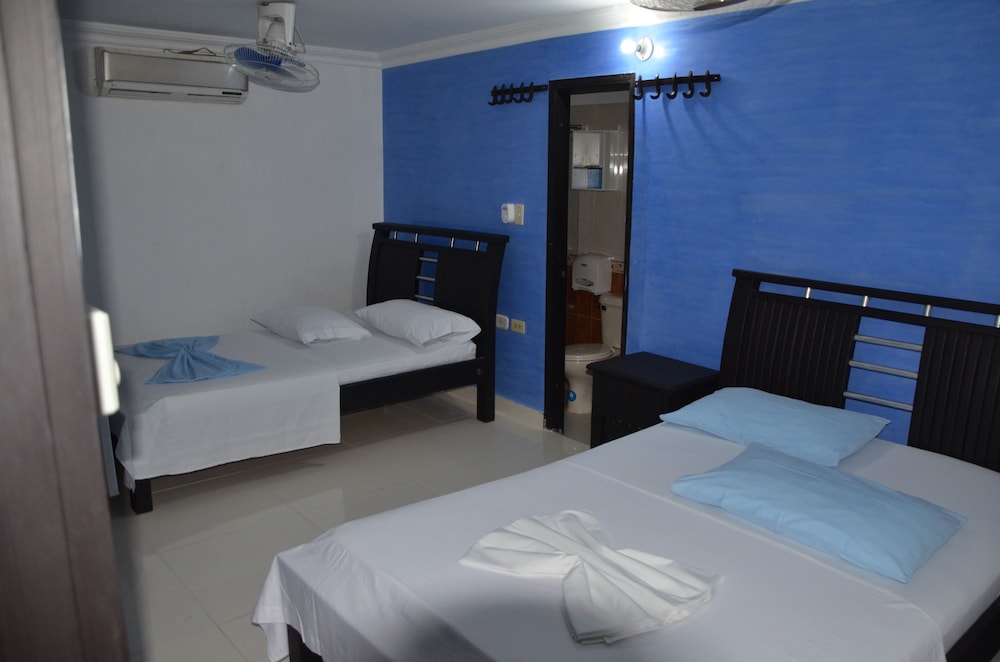 Family Twin Room, Non Smoking photo 2
