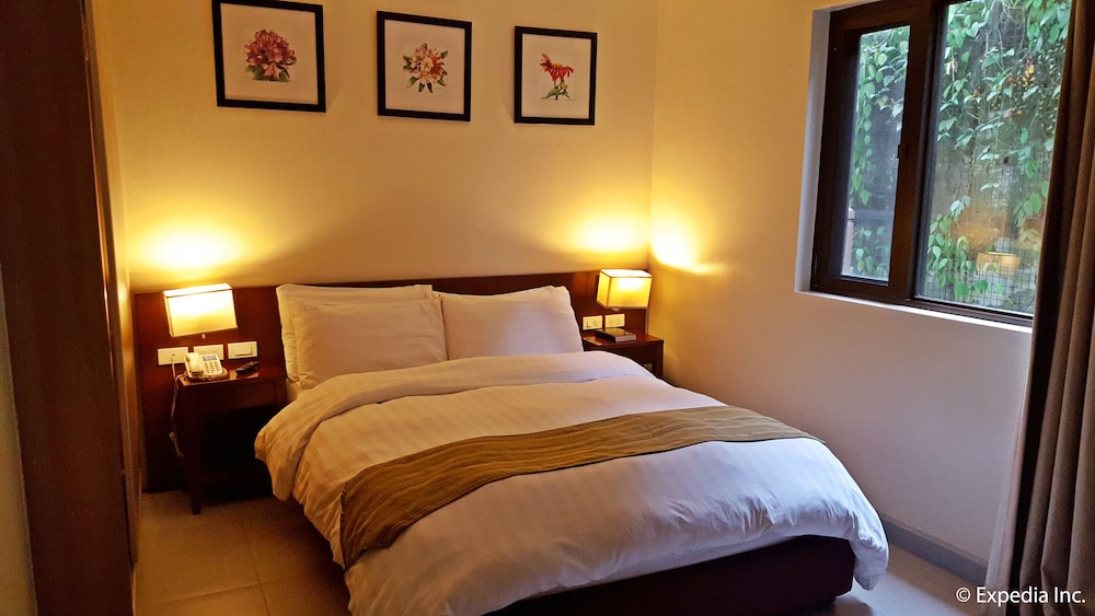 Apartment, 2 Bedrooms - Photo 3
