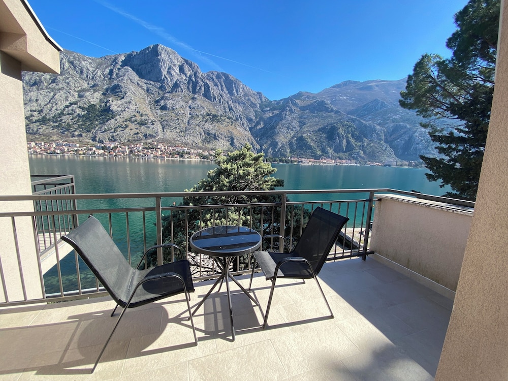 Apartment, Balcony, Bay View