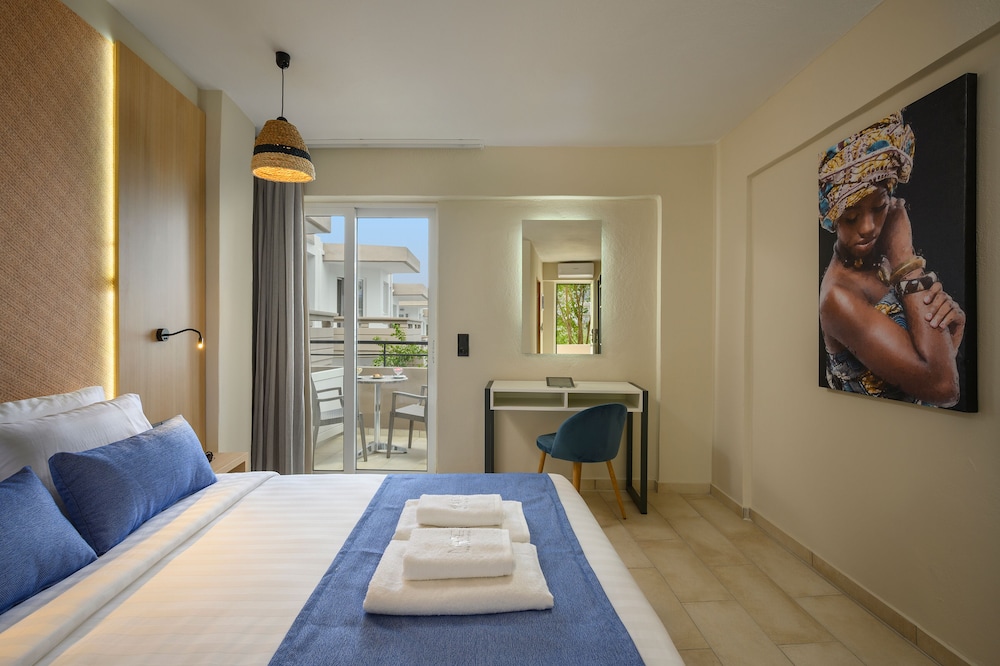Deluxe Double Room - Photo 1