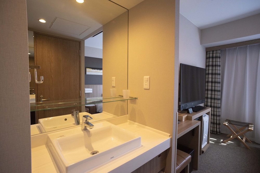 Standard Room, Non Smoking - Photo 2