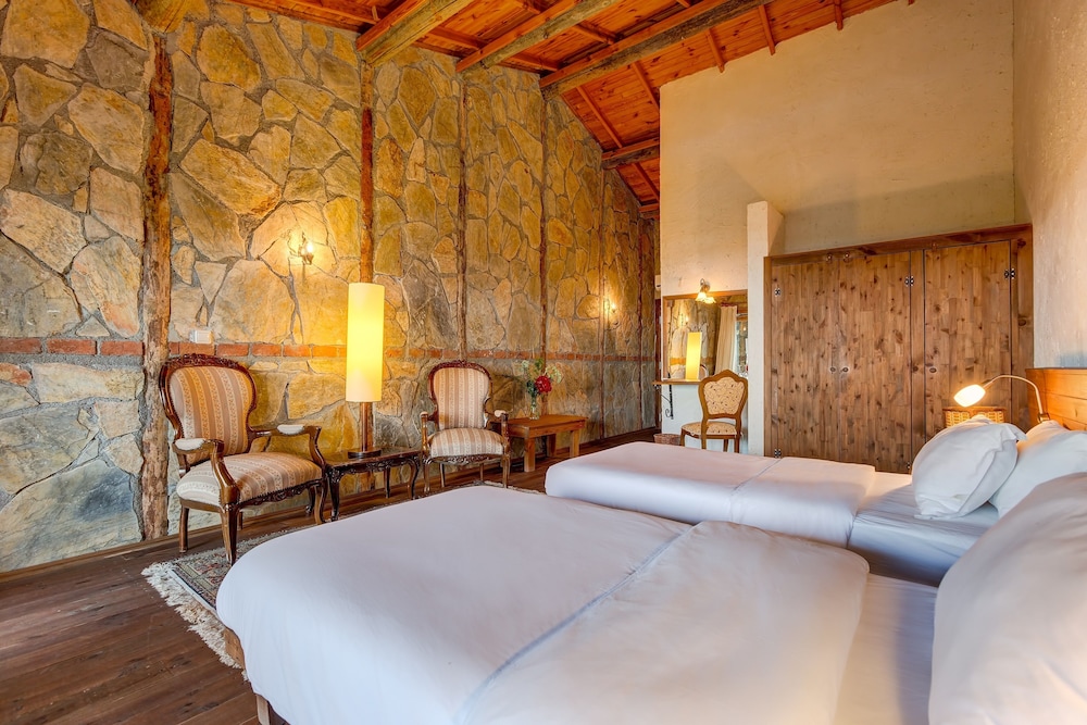 Superior Twin Room, Balcony, Sea View - Photo 4