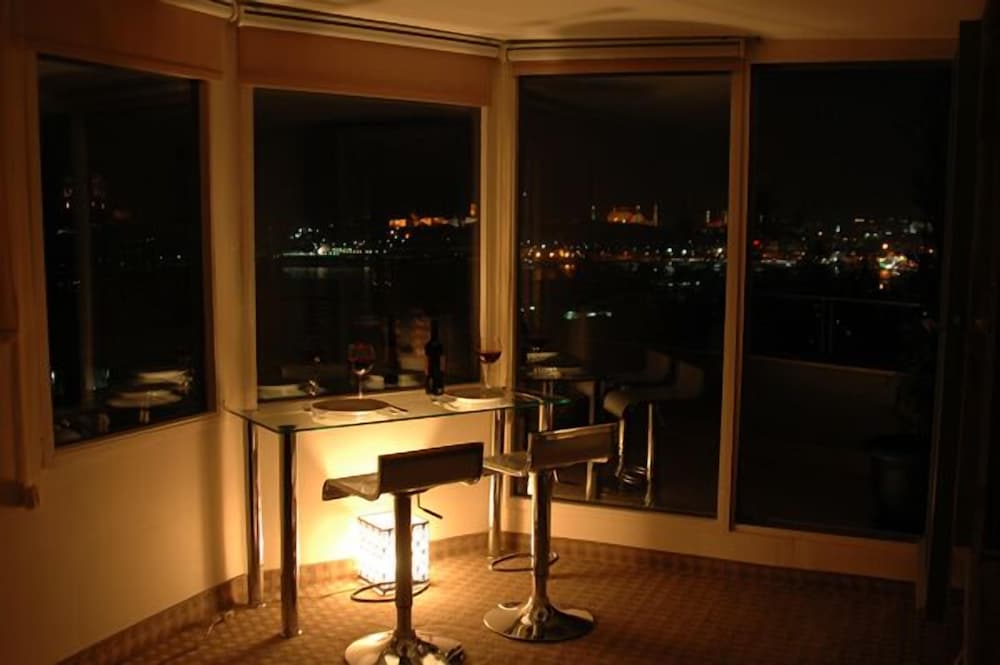 Panoramic Penthouse, 1 Bedroom, Sea View photo 2