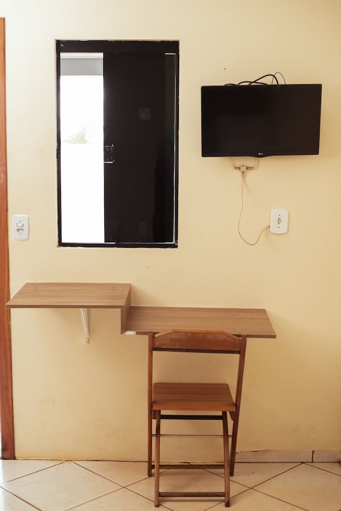 Standard Twin Room - Photo 2