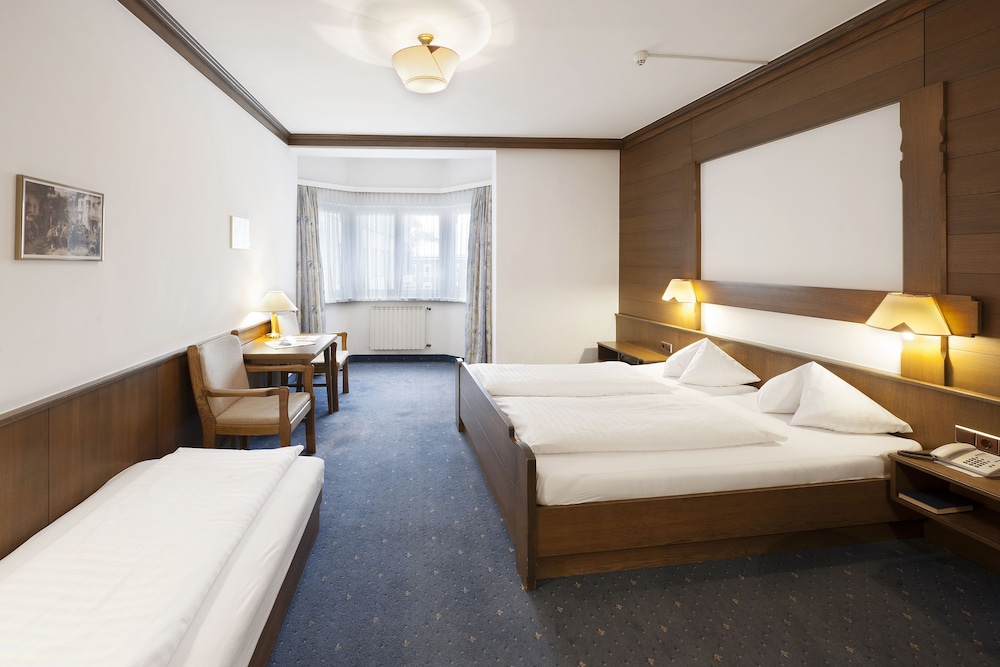 Triple Room - Photo 2