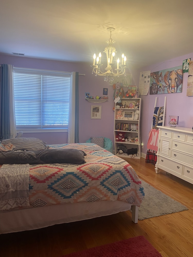 Girlie Room photo 2
