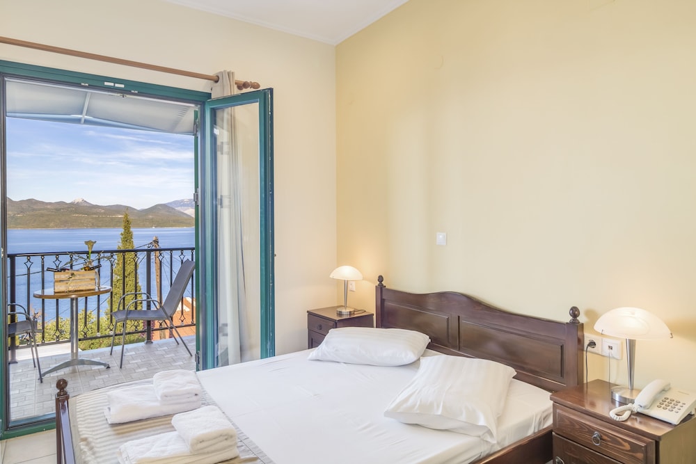 Superior Room, Sea View photo 1