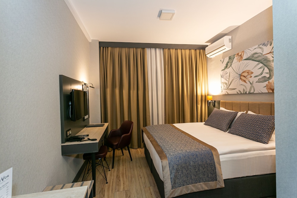 Standard Double Room - Photo 3