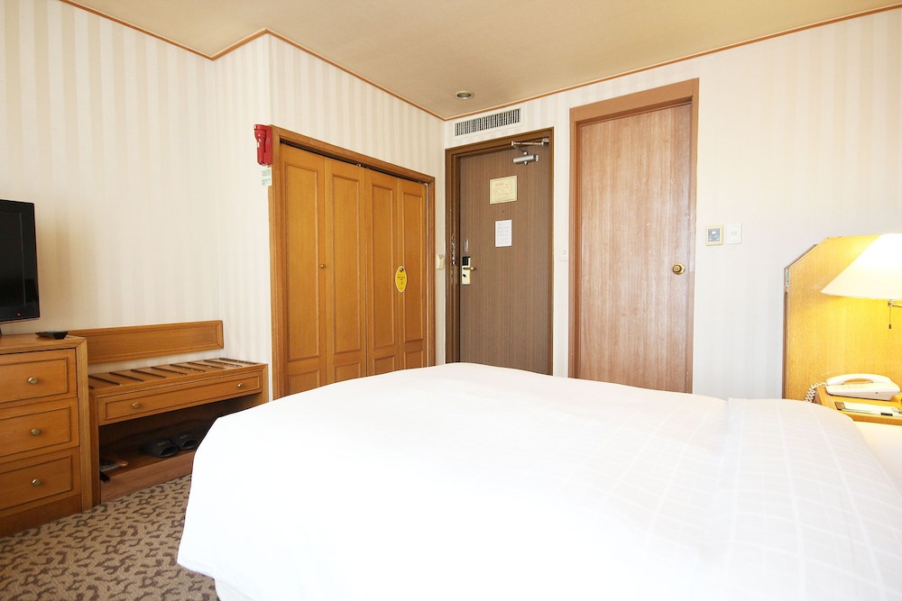 Standard Double Room - Photo 3