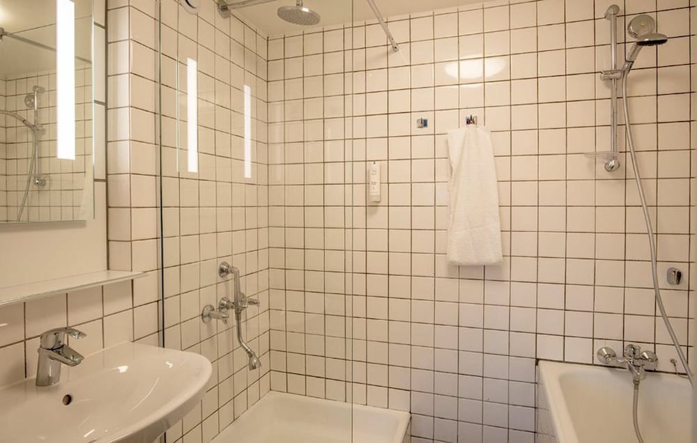 Superior Room, Sea View - Photo 5