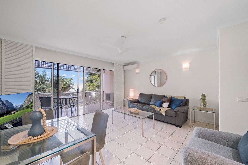 Basic Apartment, 1 Bedroom, Ocean View photo 3