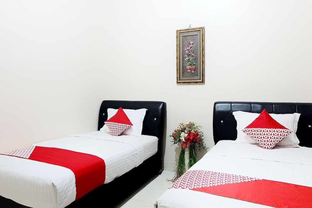 Standard Twin Room photo 2