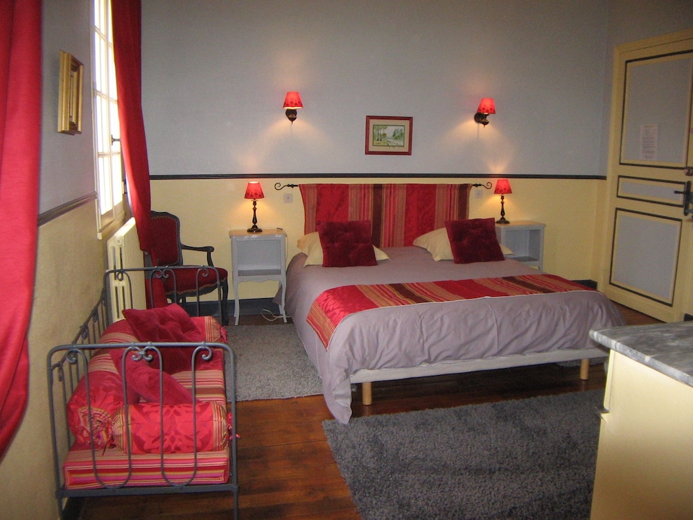 Suite photo 1