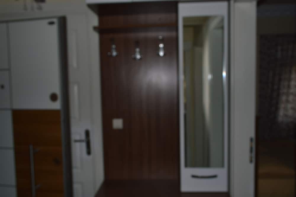 Classic Apartment photo 3