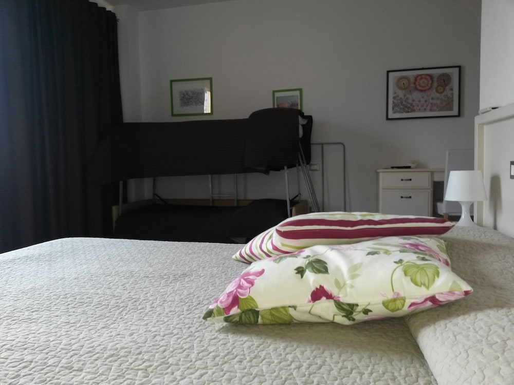 Quadruple Room photo 2