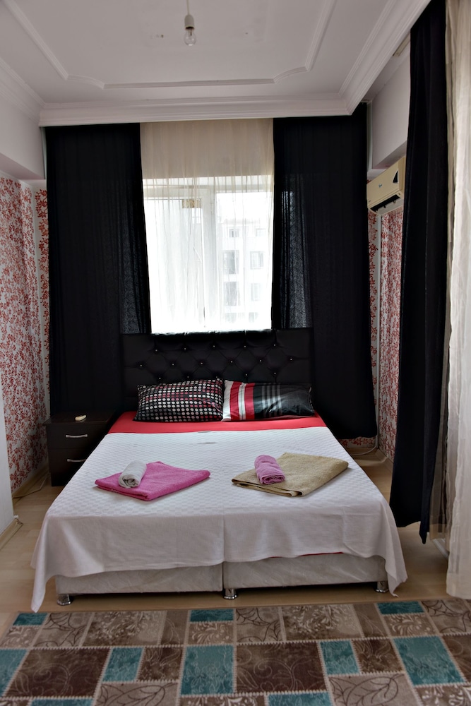 Classic Apartment, 1 Bedroom photo 1