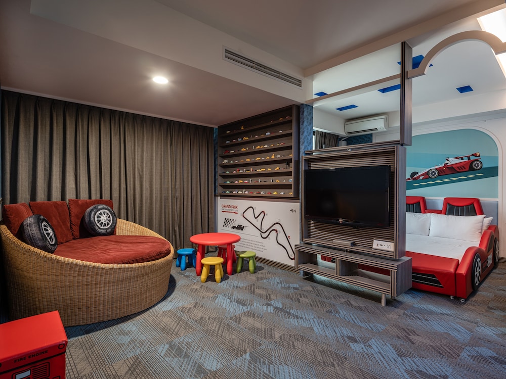 Design Family Room - Photo 8