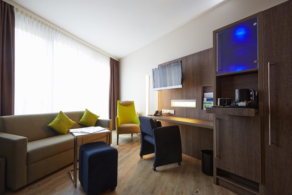 Superior Room, 1 Double Bed with Sofa bed photo 1