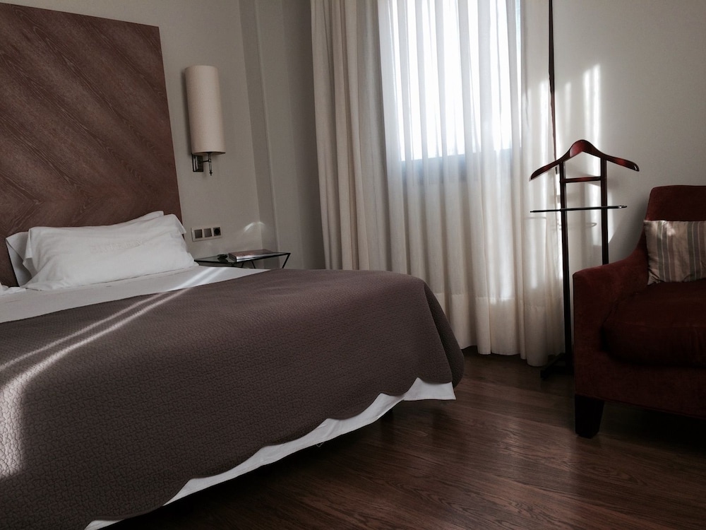 Double or Twin Room photo 2
