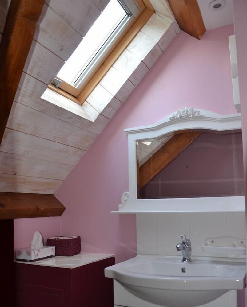 Triple Room, Ensuite (Rose Champagne) - Photo 6