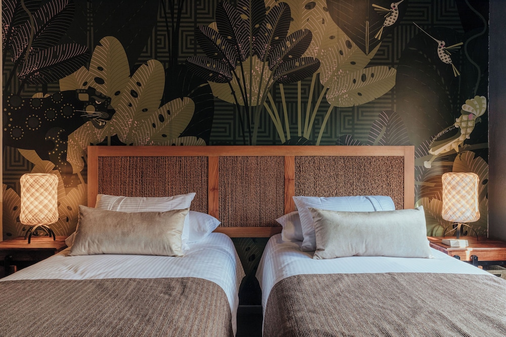 Design Double or Twin Room