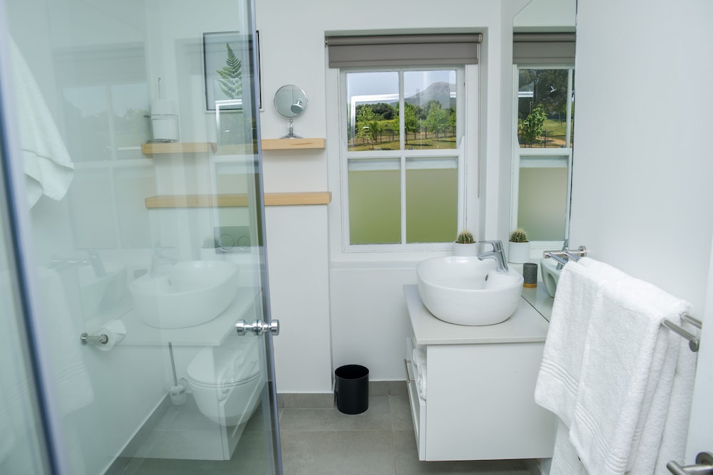 Luxury Cottage photo 2