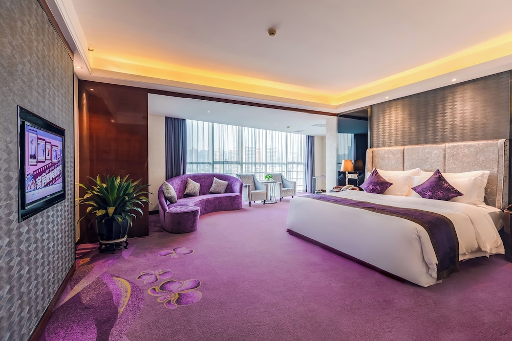 Royal Double Room, 1 King Bed photo 1