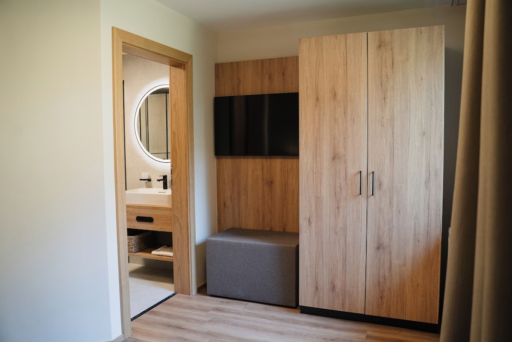 Standard Double Room photo 2
