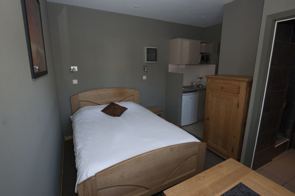Double Room, Ground Floor photo 3