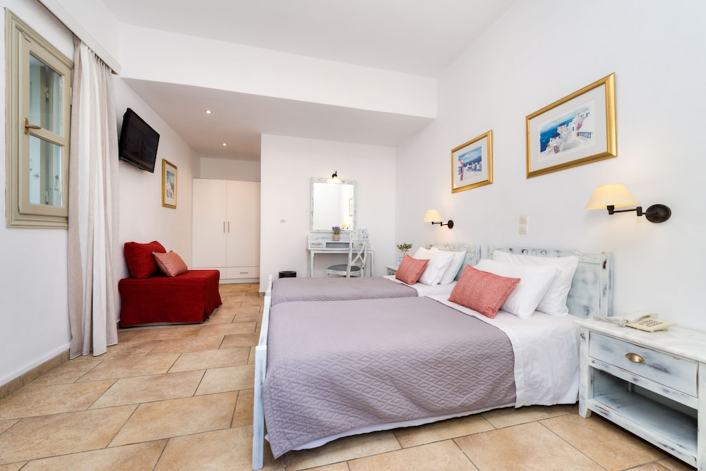 Triple Room - Photo 2